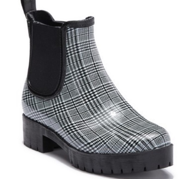 Jeffrey Campbell Women’s Chelsea Rain Boots - 7 - Picture 2 of 3